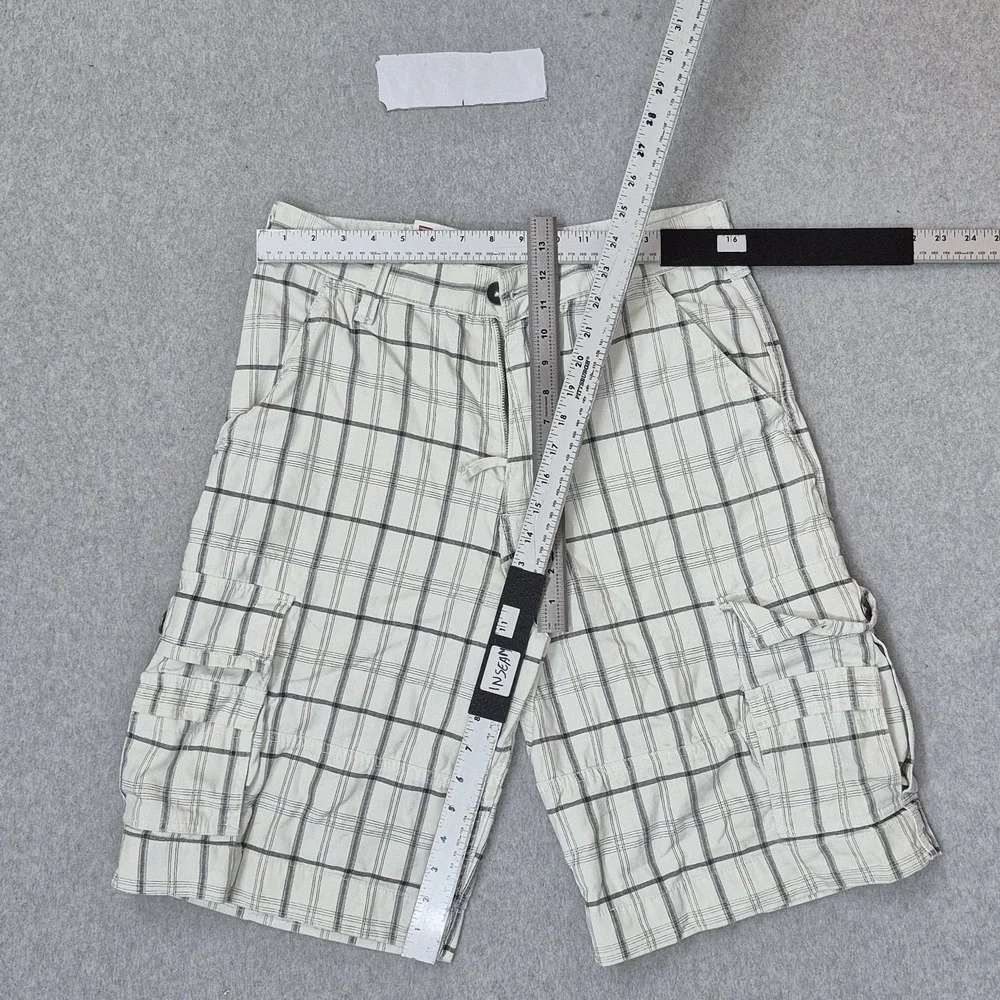 Levi's Men Shorts 30 White Squad Cargo Plaid Grunge Skater Baggy Y2K